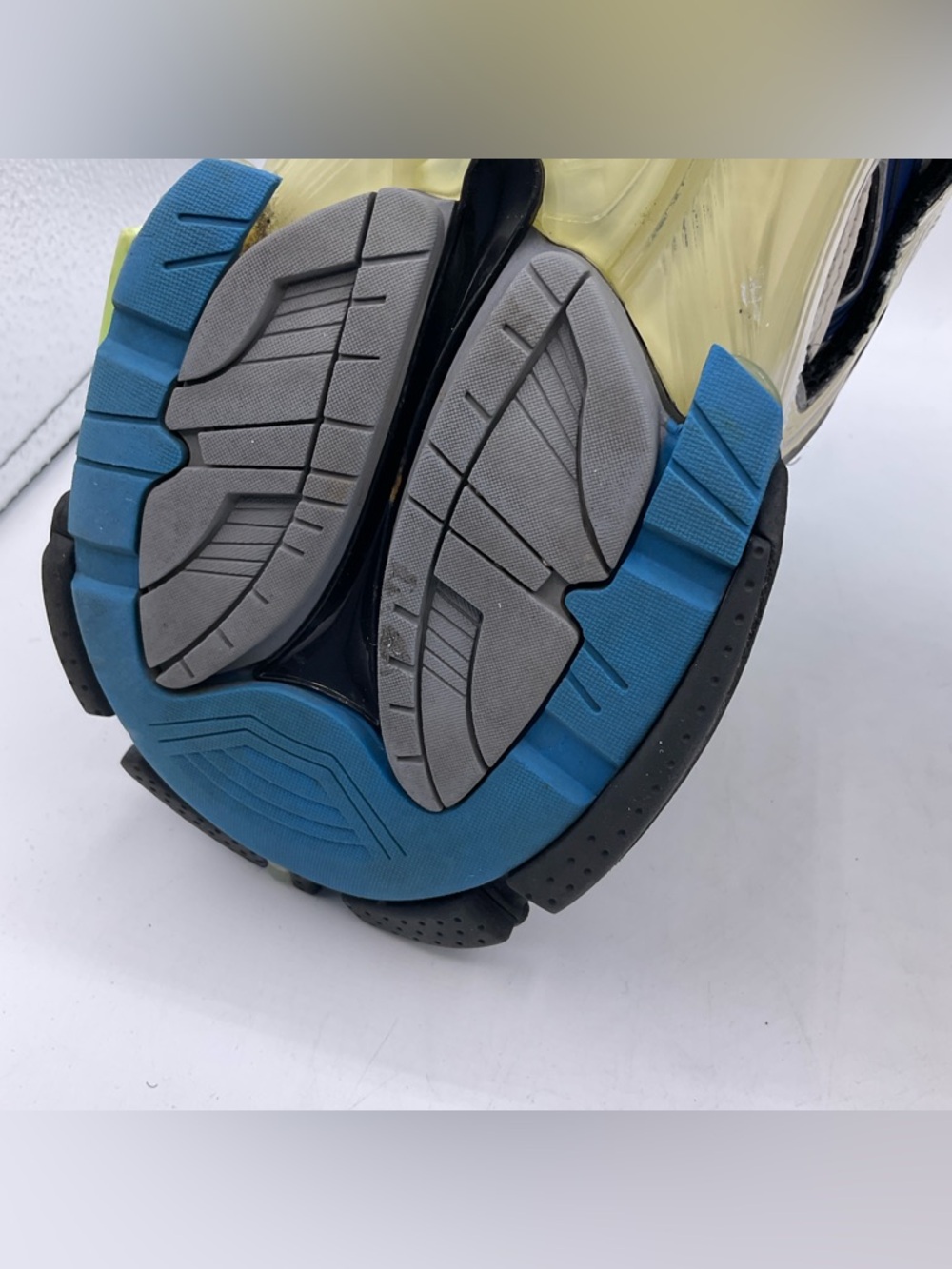 Balenciaga Runner Shoes US 8 / EUR 41 - Picture 10 of 15